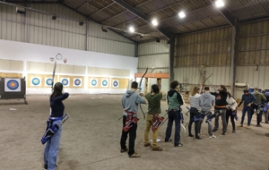 Retour sur les débuts de nos 22 nouveaux archers pour la saison 2025 - 2026.